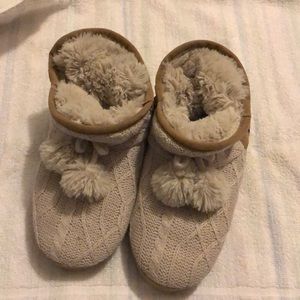 MukLuks fuzzy slippers